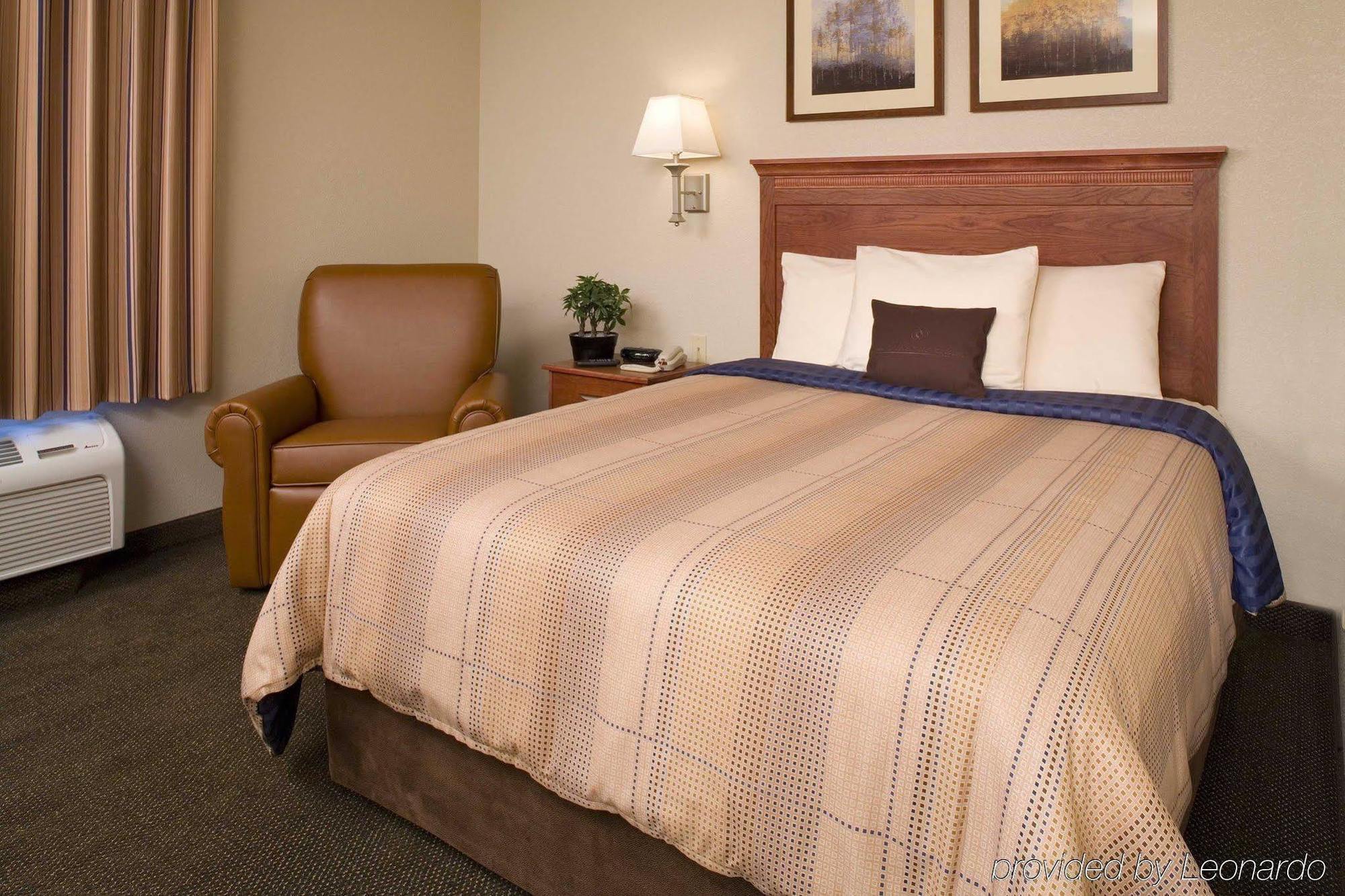 Candlewood Suites Pearl By Ihg Exteriör bild