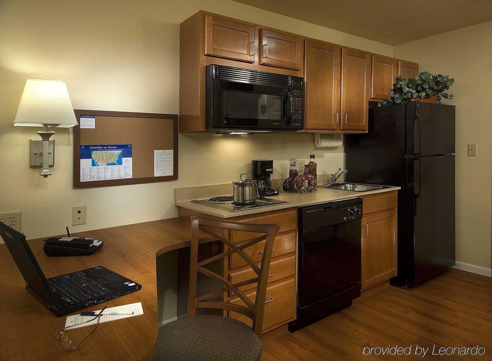 Candlewood Suites Pearl By Ihg Exteriör bild