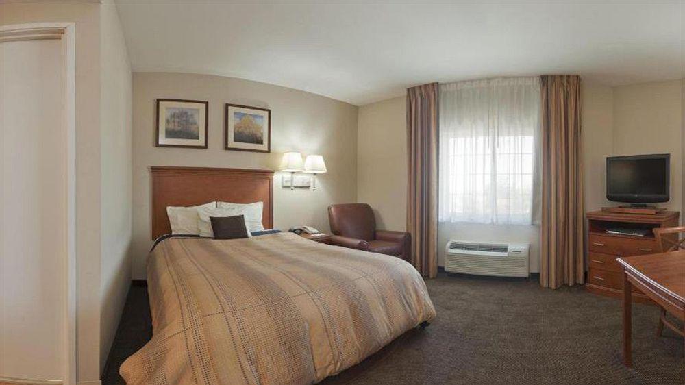 Candlewood Suites Pearl By Ihg Exteriör bild